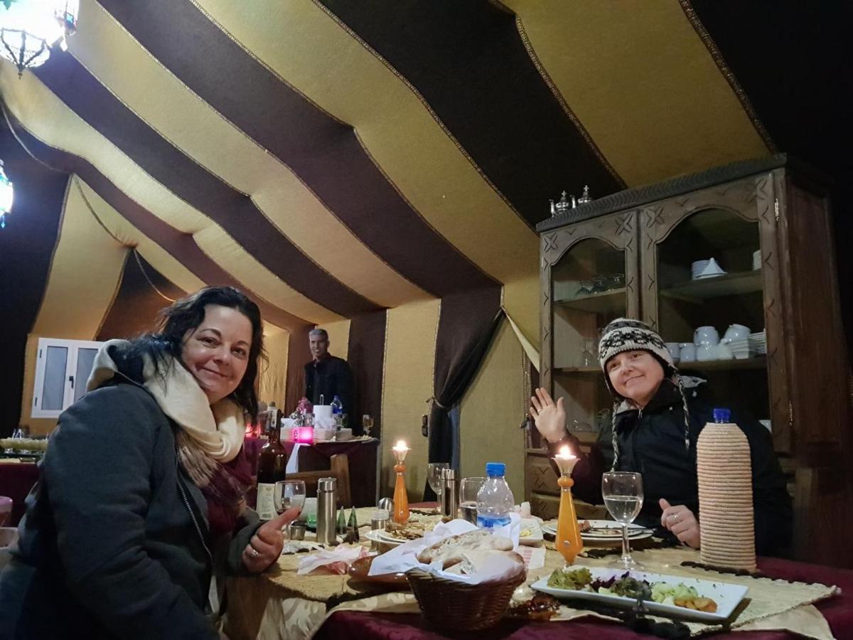 Camel trekkings Hotel Adrouine Buitenkant foto