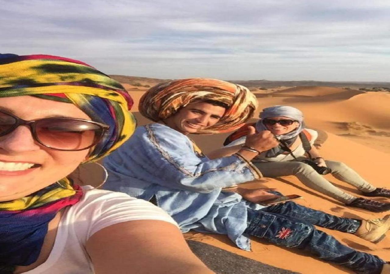 Camel trekkings Hotel Adrouine Buitenkant foto