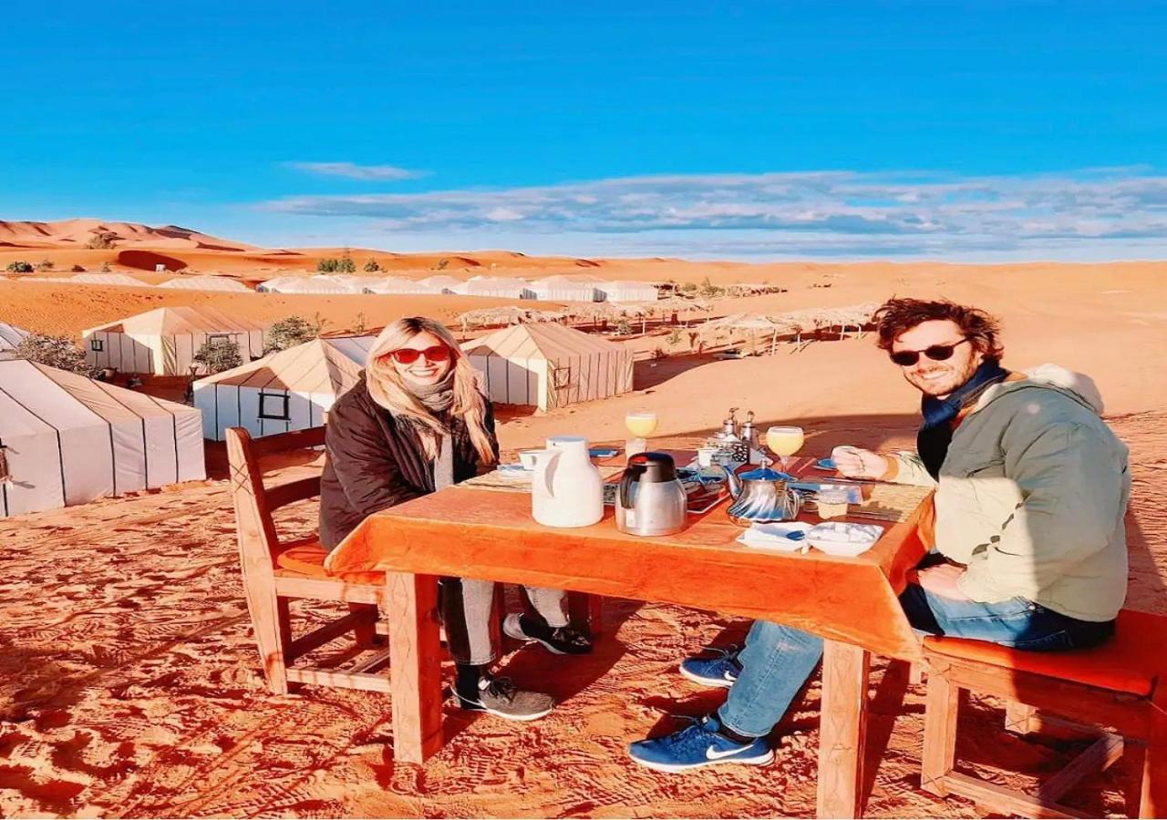 Camel trekkings Hotel Adrouine Buitenkant foto