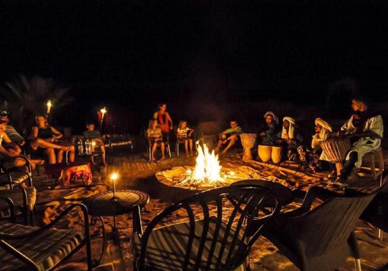 Camel trekkings Hotel Adrouine Buitenkant foto