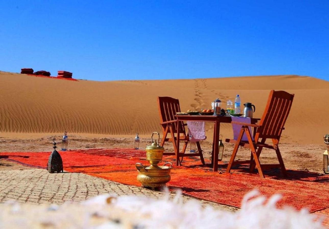 Camel trekkings Hotel Adrouine Buitenkant foto