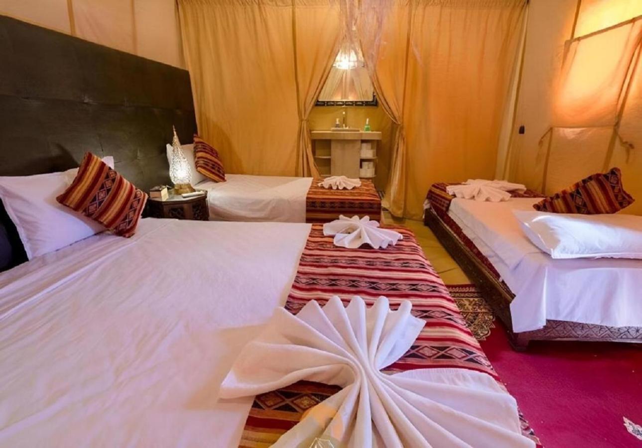 Camel trekkings Hotel Adrouine Buitenkant foto