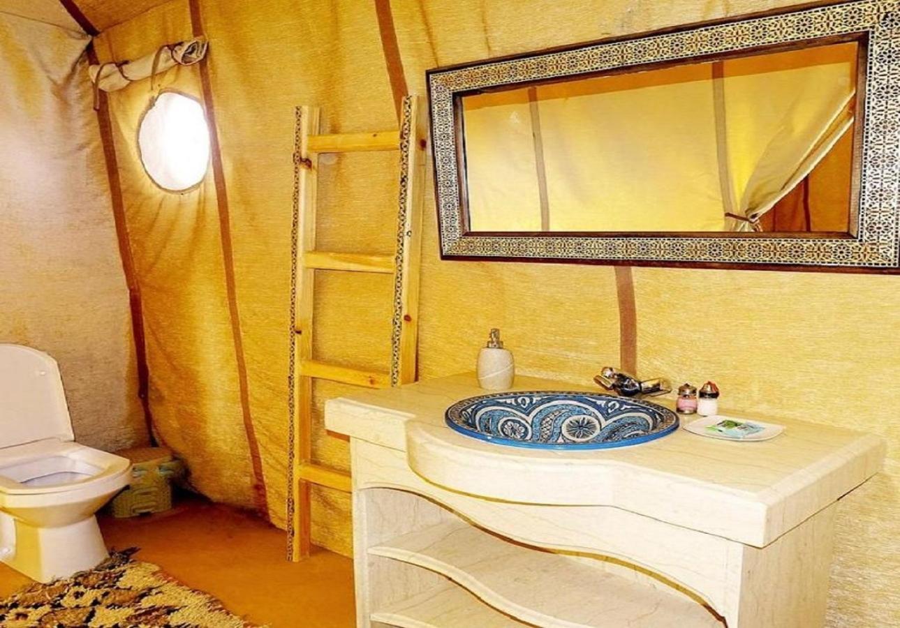 Camel trekkings Hotel Adrouine Buitenkant foto